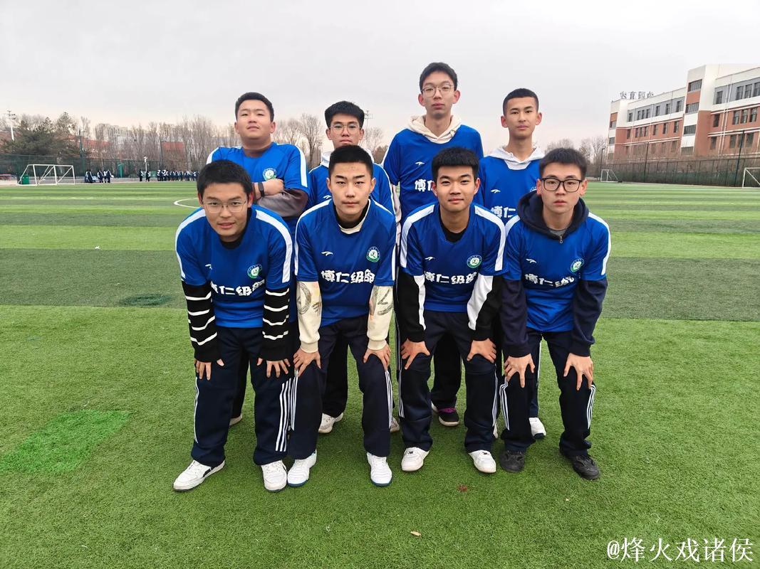 商丘市外国语实验小学举办第八届“校长杯”校园足球赛 商丘市外国语实验小学举办第八届“校长杯”校园足球赛